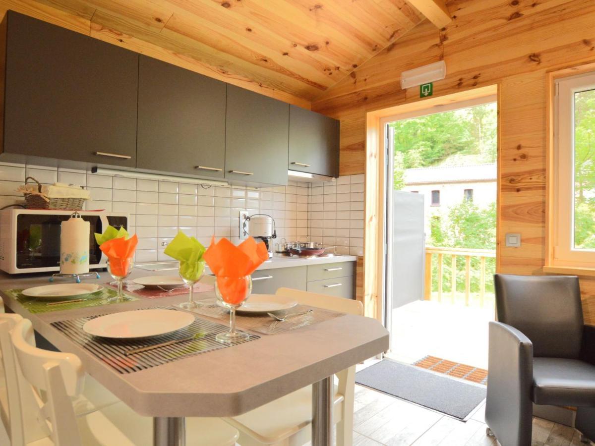 Chalet Near Ourthe River And The City Of Durbuy Vieuxville Exterior foto