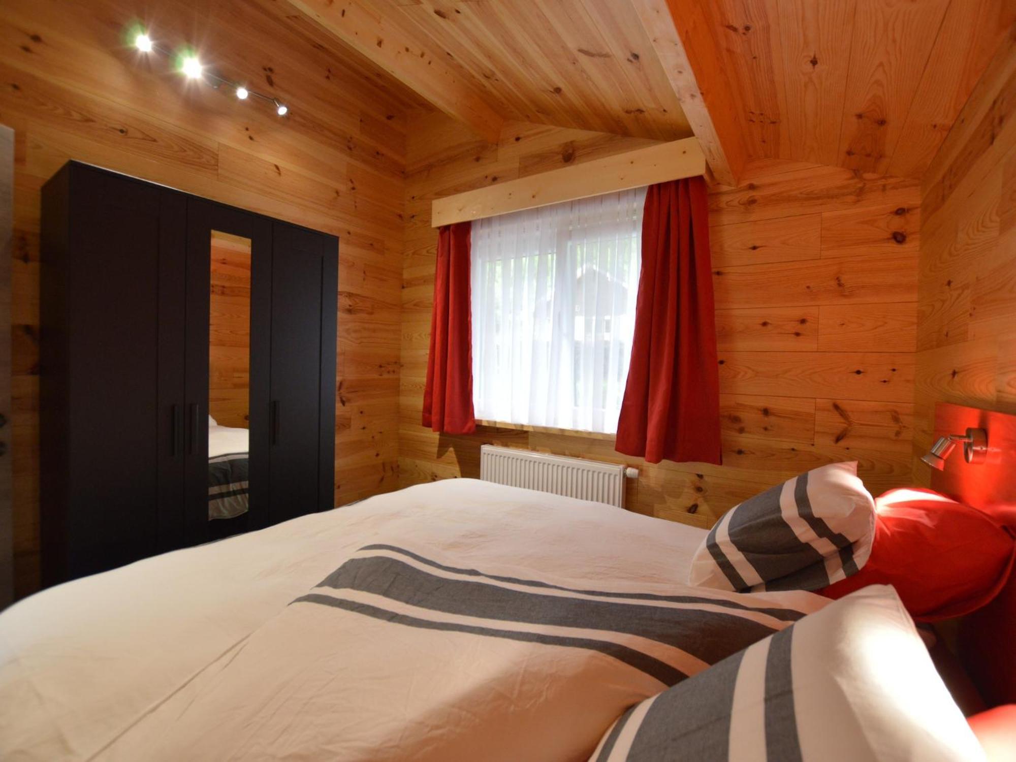 Chalet Near Ourthe River And The City Of Durbuy Vieuxville Exterior foto
